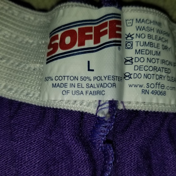 Shorts - Picture 2 of 2